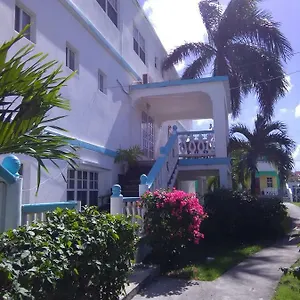 Beverley's Guest House, Guest house